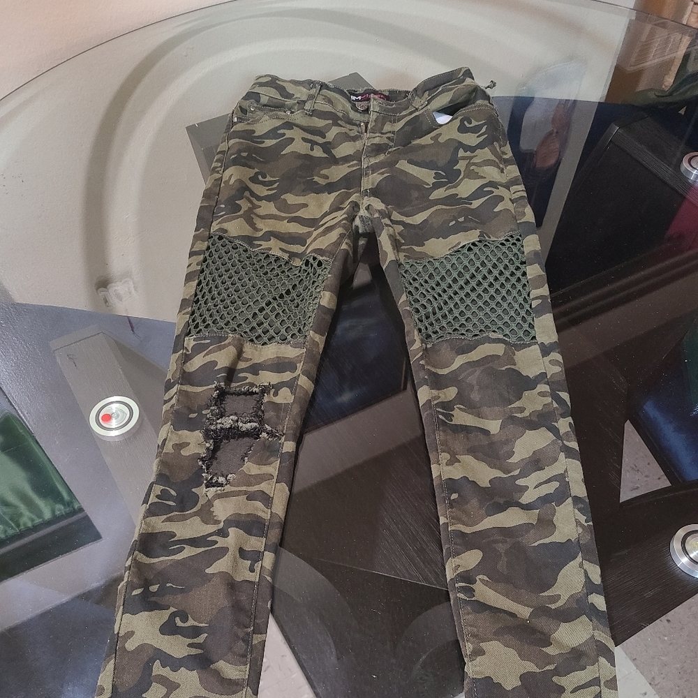 Army fatigue pants